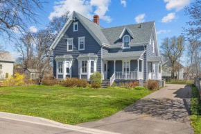 B&B's Summerside Getaway
